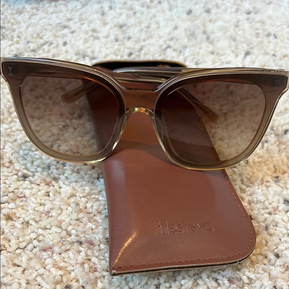 Illesteva Brown Sunglasses